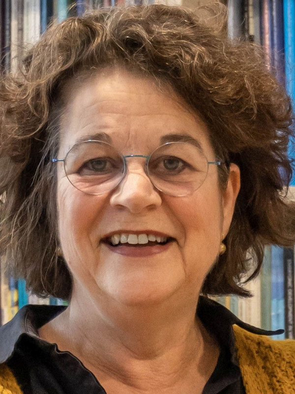 Annemie Courtens