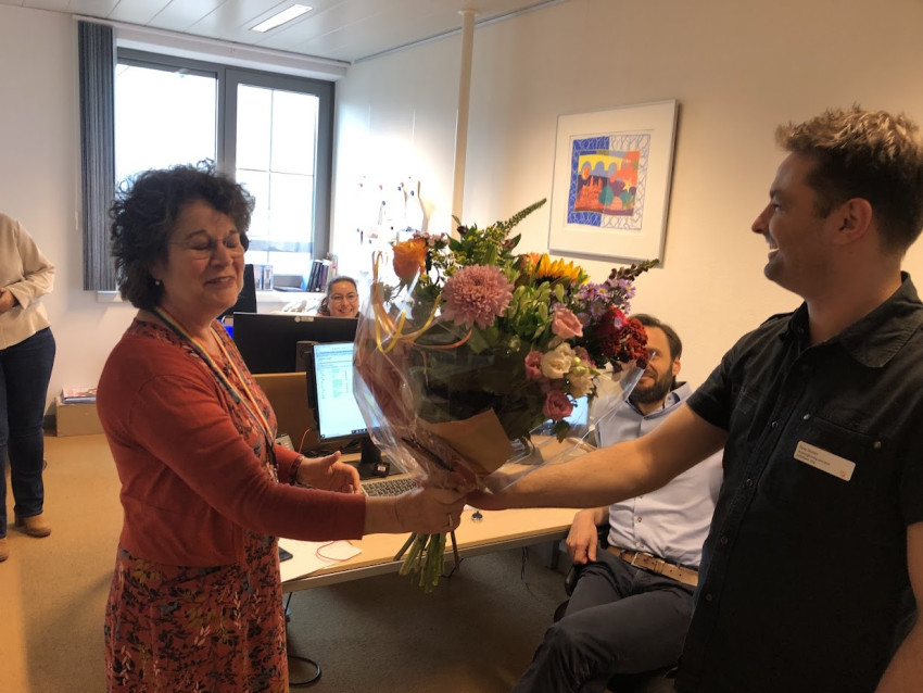 Annemie feliciteert Davy
